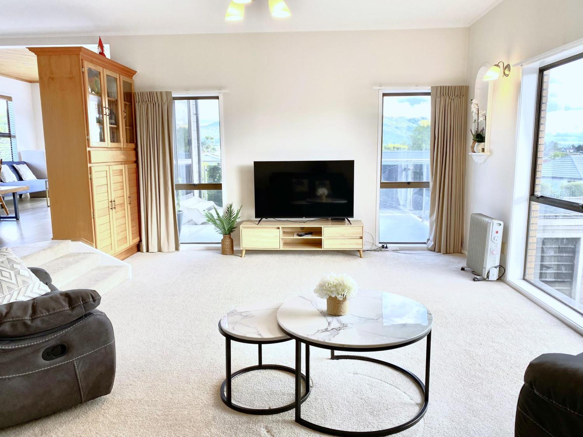 Spacious Retreat With Mountain View Distretto di Distretto di Rotorua Esterno foto