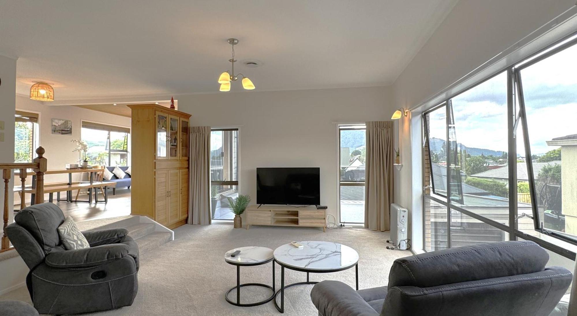 Spacious Retreat With Mountain View Distretto di Distretto di Rotorua Esterno foto